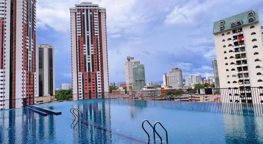 KLCC View  Chambers  2Min to Mall&LRT  Netflix - image 9