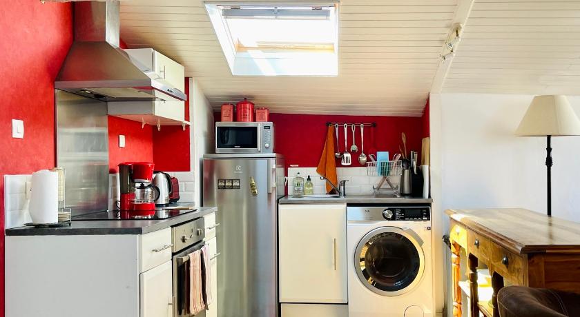 Image of Apartment 4