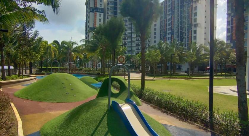 クアンタン AKASIA TIMUR BAY (muslim only) 4つ星 ゲストハウス プール