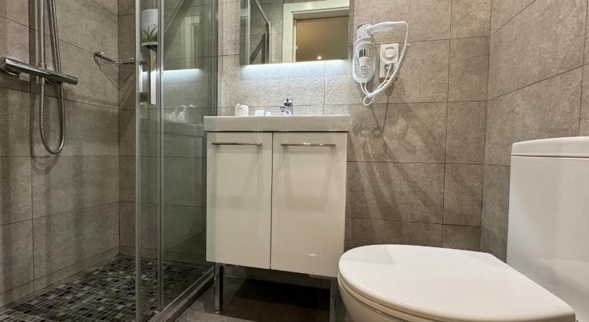 Image of Classic Double Room 6