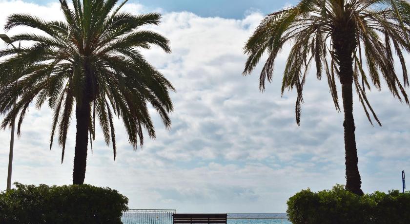 Image of Superior Double Room with Terrace and Sea view 17
