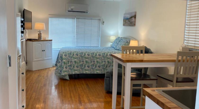 트레저 아일랜드 (FL) Twins Inn & Apartments 3성급 숙소 외관