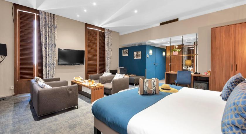 Image of Junior Suite with Terrace 4