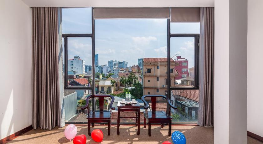 Image of Deluxe City View 10