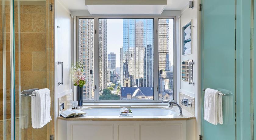 Image of Executive Suite 2