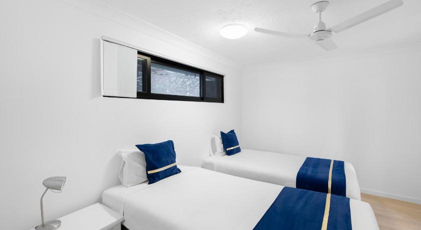 Image of Deluxe Family Room 6