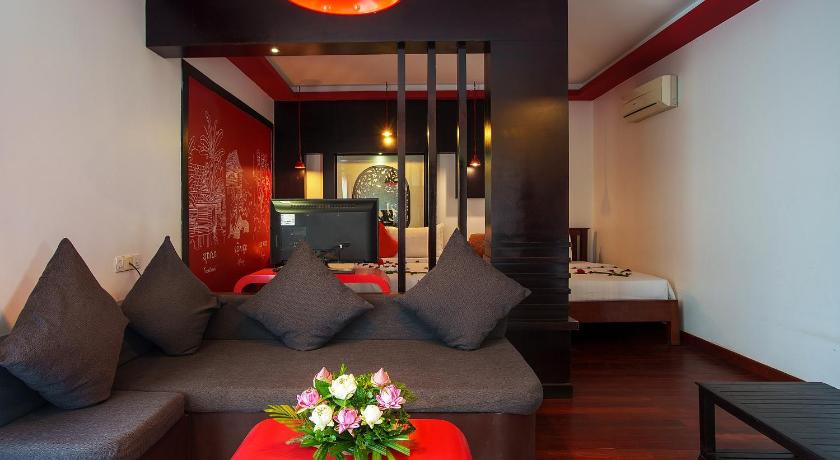 Image of Junior Suite with Balcony 10