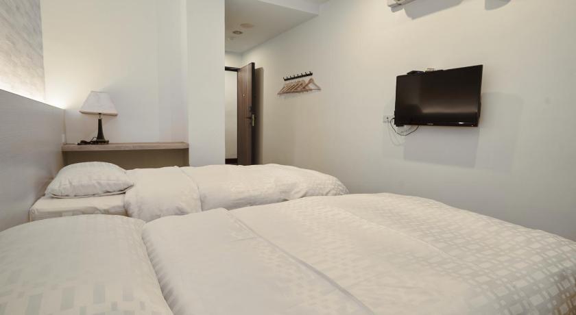 Image of Standard Twin Room 3