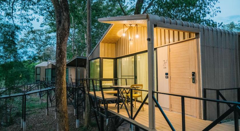 Image of Tree House with Terrace 1