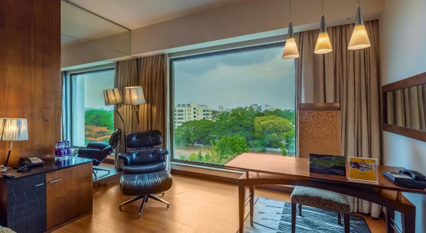 Image of Deluxe Room 7