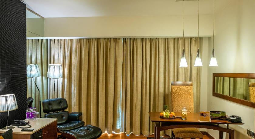 Image of Premier Room 10