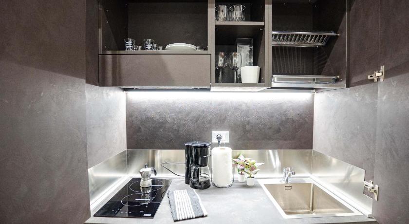 ローマ Penna Relais al Corso 3つ星 ホテル レストラン