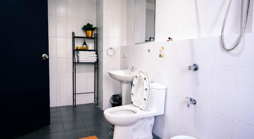 Image of Three-Bedroom Apartment 2