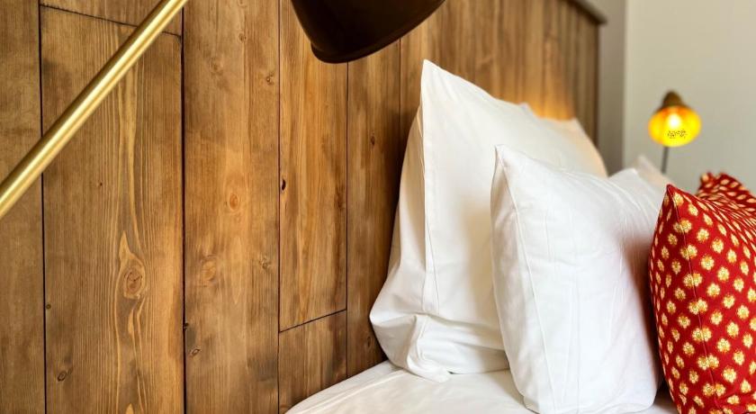Klasisks numurs (Classic Room) attēls 4