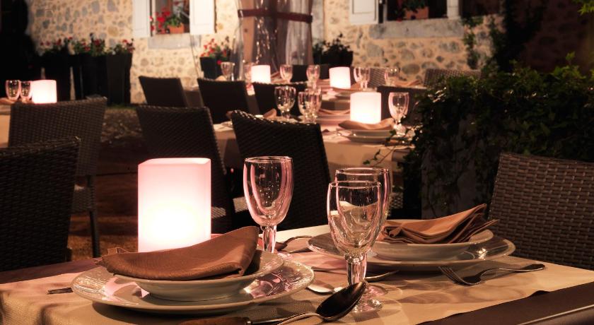 圣吉龙 Hotel Logis - Chateau de Beauregard 3星级 酒店 餐厅