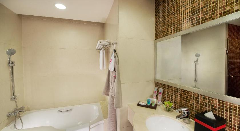 Image of Broadway Suite 2