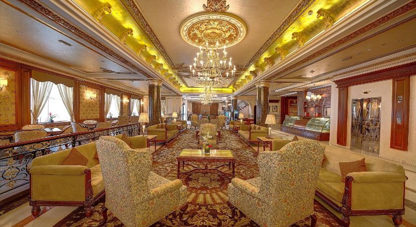 Royal Ascot Hotel - image 5