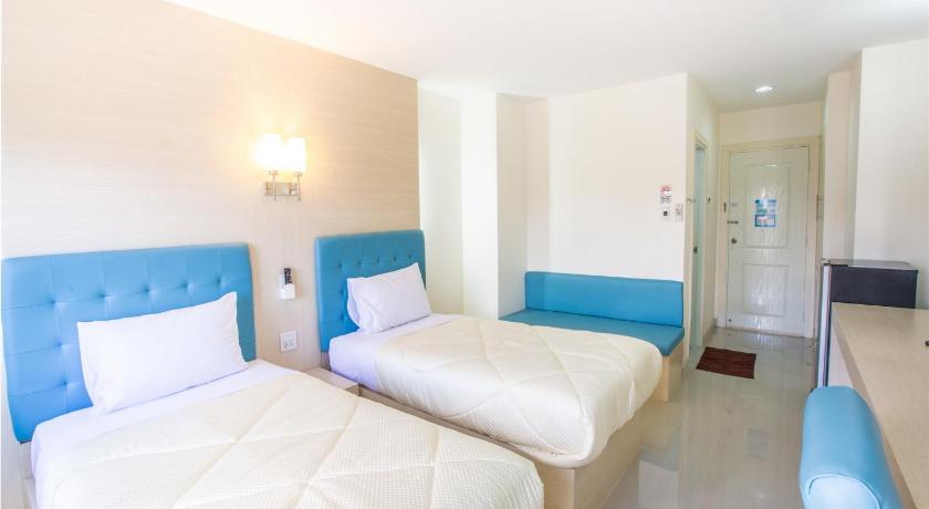 Image of Superior Twin bed 5