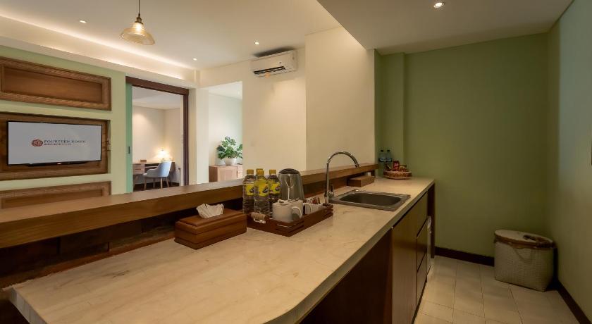 Fourteen Roses Boutique Hotel Kuta - image 29