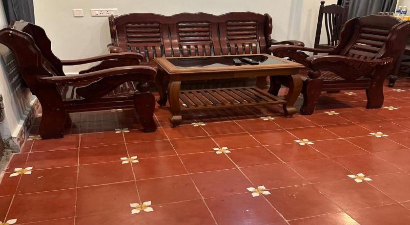 Serene Villa - image 6