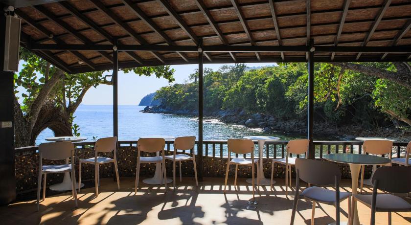 プーケット Ban Raya Resort and Spa 4つ星 ホテル 外観