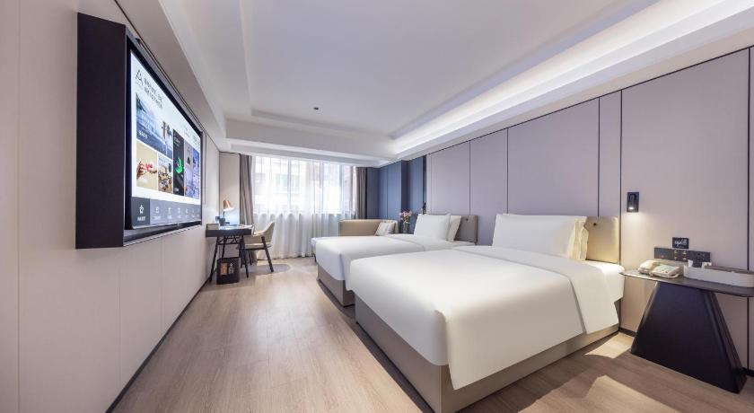 Atour X Hotel Shenzhen Sungang Diwang Mansion - image 2