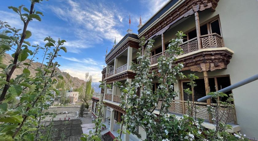 Chubi Sponbo Guest House. - image 14