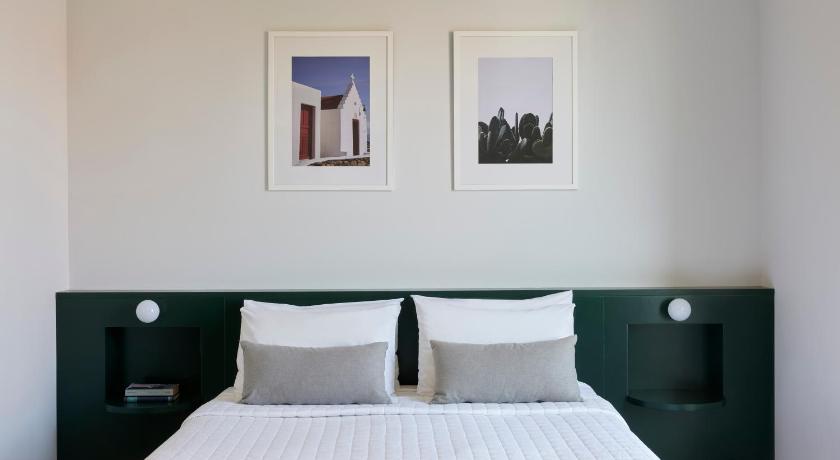 Image of Double or Twin Room with Garden View 3