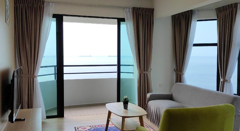 マラッカ Mutiara Melaka Beach Resort Seaview 3 Bedroom 4つ星 ゲストハウス レストラン