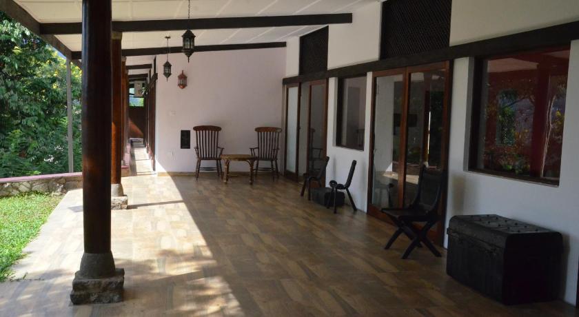 The Buena Vista Kandy photo