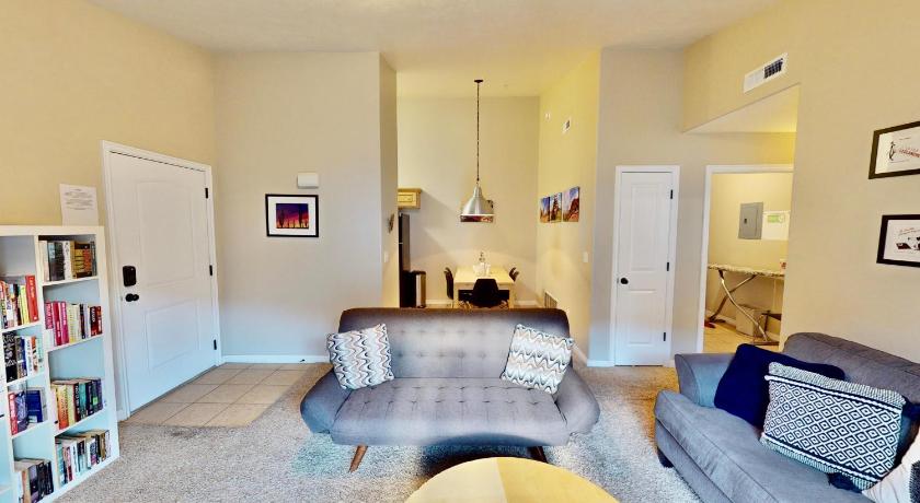 Red Cliff Condos #3i