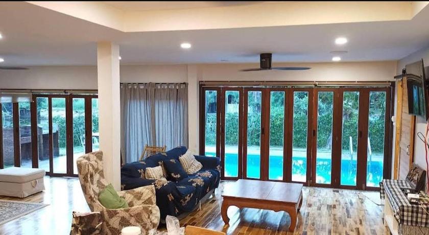 ラヨーン Rock Garden D19 Pool Villa 4つ星 ゲストハウス プール