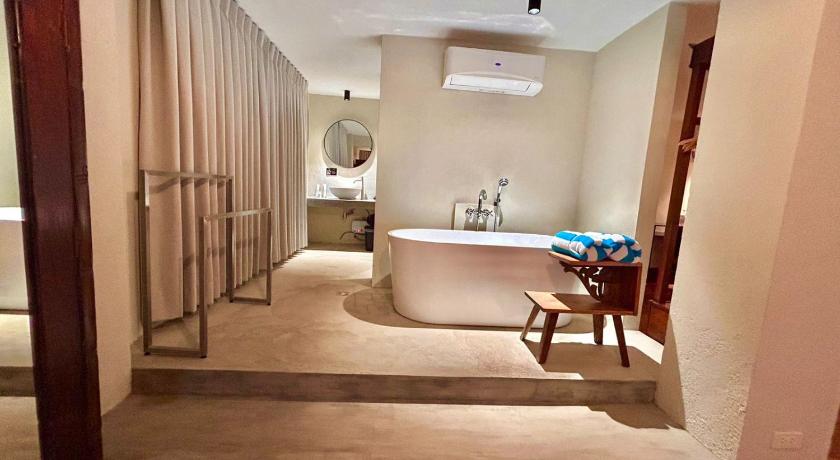 The Henry Resort Boracay - image 34