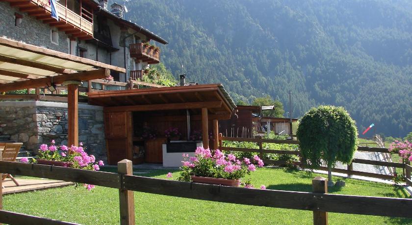 Panoramic Apartments Lerinon