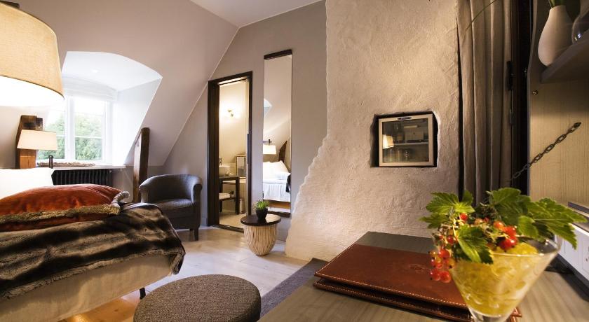 Image of Standard Single Room 1