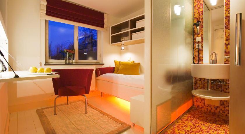 Image of Standard Single Room 6
