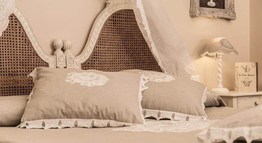 Image of Junior Suite 8