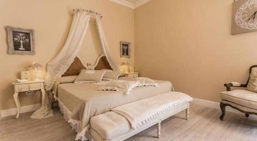 Image of Junior Suite 3