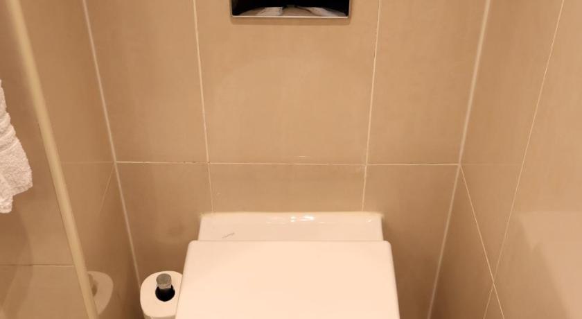 Image of Superior Twin Room 13