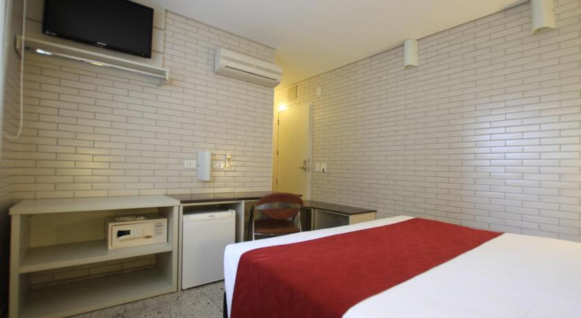 Hotel Confiance Batel