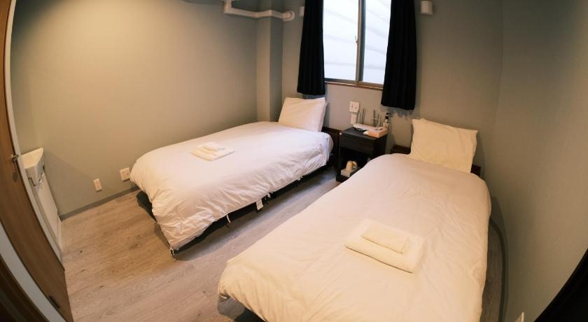 Osaka ホテルハーバー心斎橋 2-Star Hotel pool