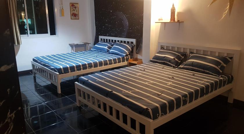 Bangkok BTL Sunny 3-Star Hotel room