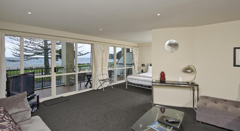 Image of Two-Bedroom Apartment With Ocean View 8