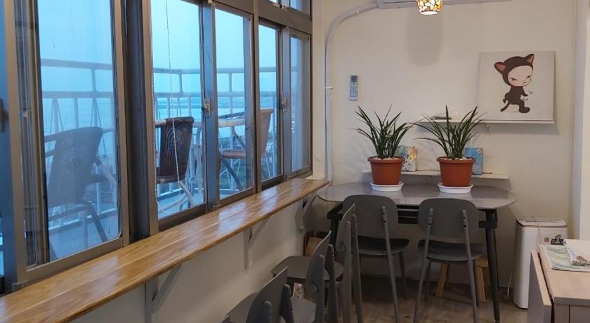 Taipei 旅途中海邊民宿 3-Star Guesthouse pool