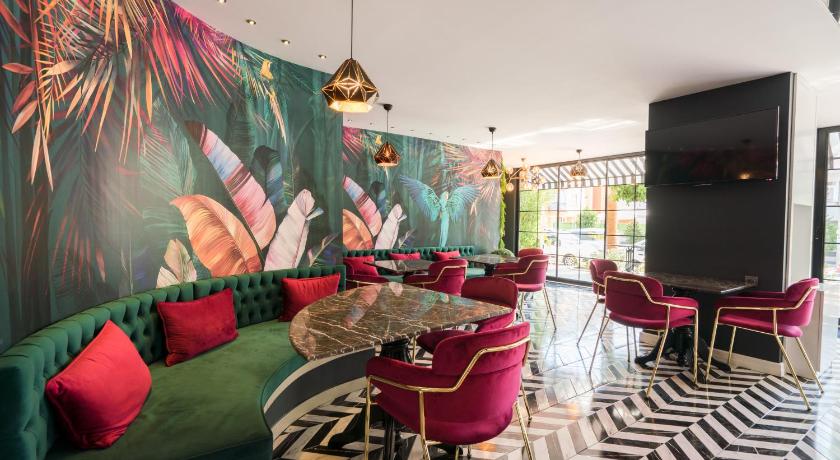 Basel Hotel - image 10