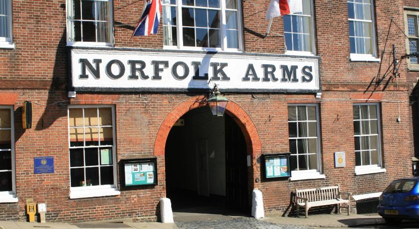 Norfolk Arms Hotel