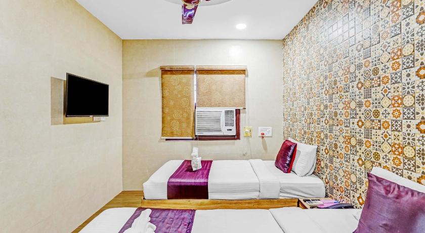 Image of Double or Twin Room with View 1