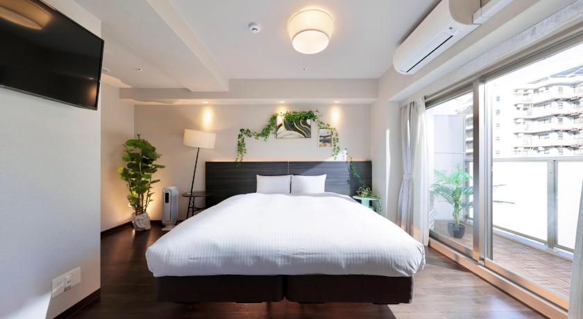 Osaka Doutonbori Crystal Exe 3-Star Hotel lobby