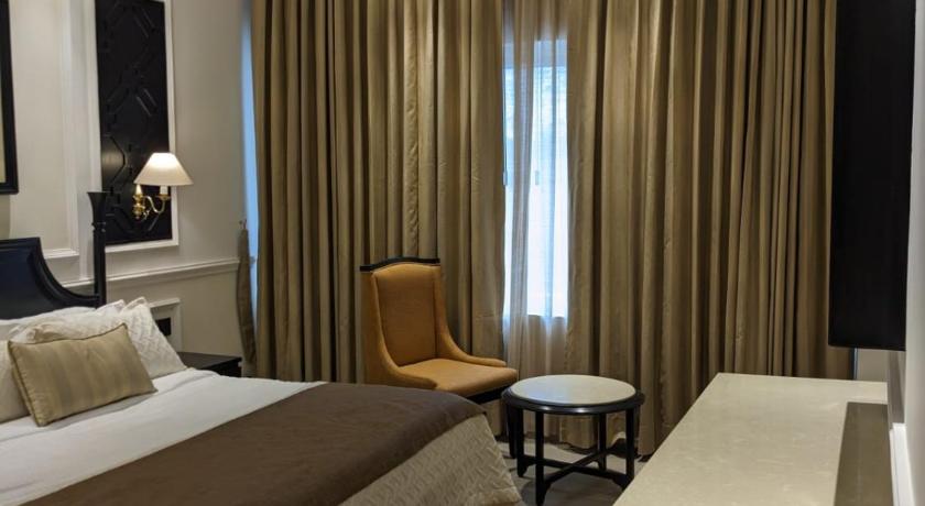 Image of Club Room 6