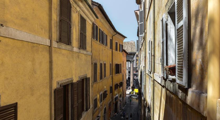 EVE Luxury Apartments Pantheon photo